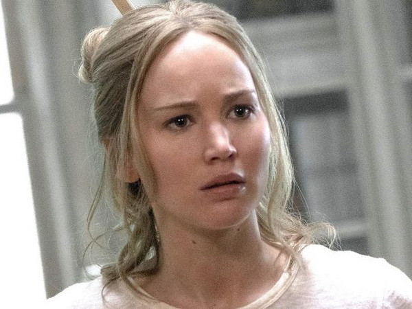 Tom Cruise, Johnny Depp dính đề cử giải Mâm xôi vàng 2018 ảnh 1