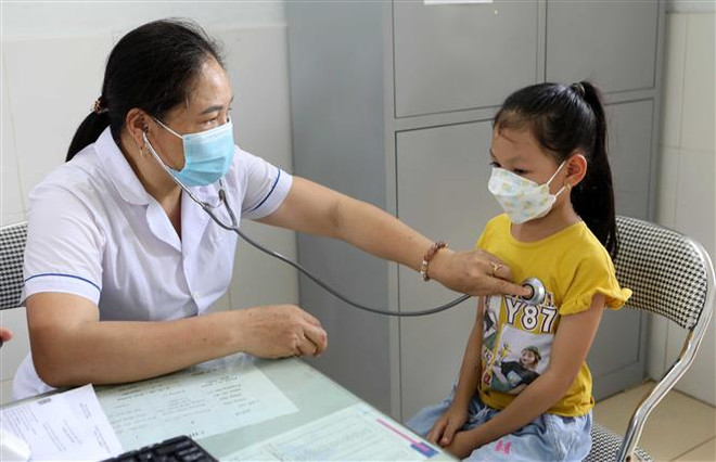 Ngày 16/5: 1.550 ca mắc mới, 14 triệu người được cấp hộ chiếu vaccine ảnh 1