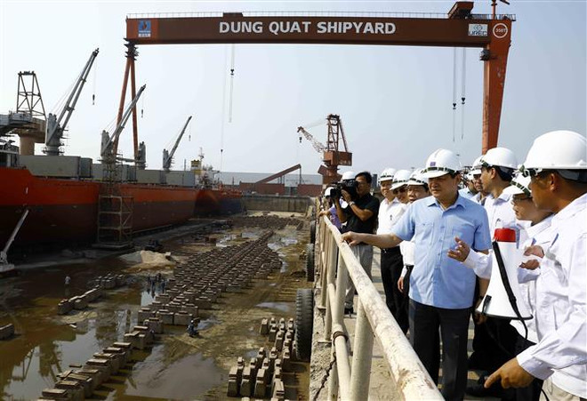 Phó Thủ tướng Lê Minh Khái làm việc tại Công ty tàu thủy Dung Quất ảnh 1