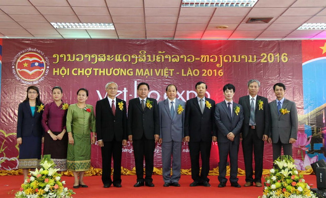 Hội chợ Thương mại Việt-Lào 2016 thu hút hơn 200 doanh nghiệp ảnh 1