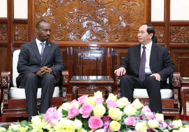 Chủ tịch nước Trần Đại Quang tiếp các Đại sứ trình Quốc thư ảnh 5