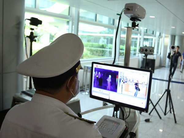 Dừng áp dụng khai báo y tế MERS-CoV đối với khách Hàn Quốc ảnh 1