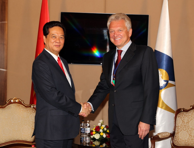 Thủ tướng gặp Chủ tịch Ban Thường trực Ủy ban Kinh tế Á-Âu ảnh 1