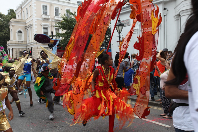 Tưng bừng lễ hội Notting Hill Carnival 2015 tại Xứ sở Sương mù ảnh 3