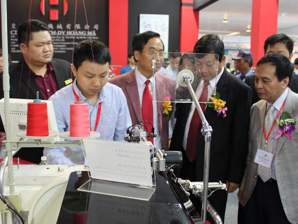 665 doanh nghiệp tham dự triển lãm quốc tế Saigon Tex 2015 ảnh 1