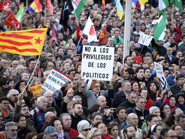 Kinh tế Tây Ban Nha thoát khỏi suy thoái lần thứ hai ảnh 1