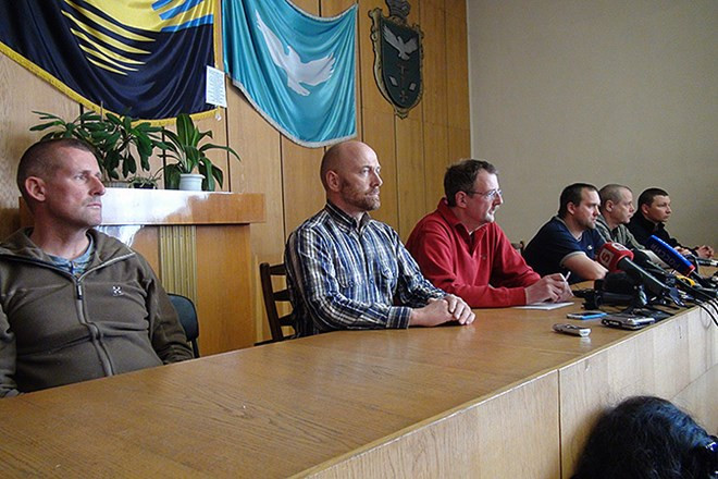 LHQ lên án vụ bắt giữ thanh sát viên OSCE tại Ukraine ảnh 1