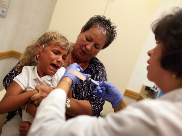 Gần 20% trẻ em trên thế giới không được tiêm chủng ảnh 1