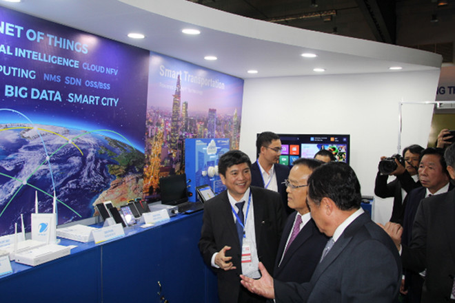 VNPT ‘đem’ thành phố thông minh tới Lao ICT Expo 2018 ảnh 1