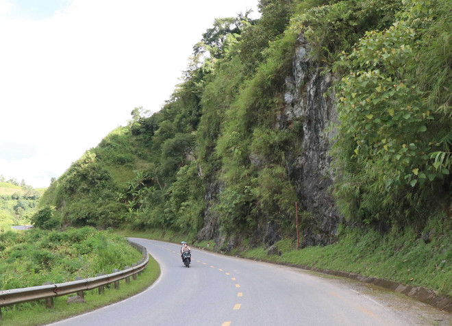 Đề xuất 8.317 tỷ đồng nâng cấp 3 quốc lộ kết nối với Lào, Trung Quốc ảnh 1