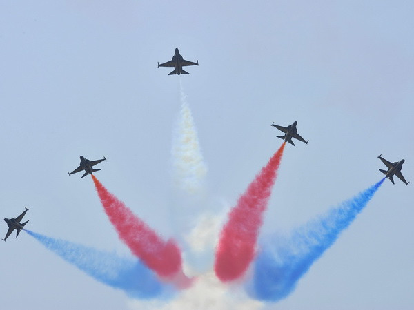 Hàn Quốc bán máy bay huấn luyện siêu thanh T-50 cho Thái Lan ảnh 1