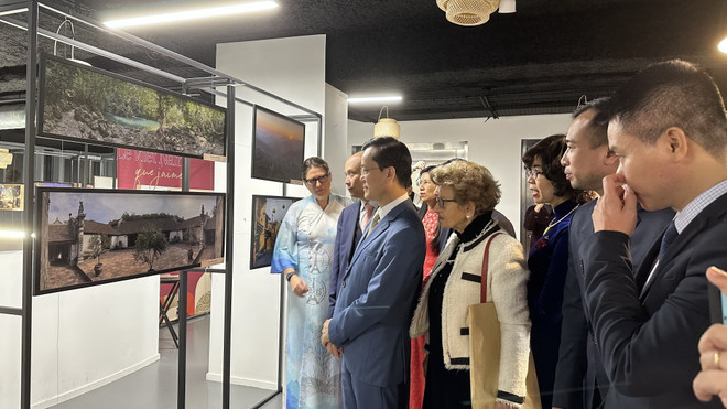 Dấu ấn văn hóa Việt trong trái tim bạn bè Pháp và bà con Kiều bào ảnh 2