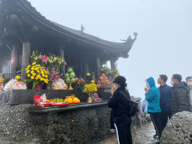 Du lịch Quảng Ninh đón khách an toàn trong điều kiện bình thường mới ảnh 1