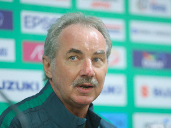 HLV Alfred Riedl: Indonesia xứng đáng có bàn gỡ hòa may mắn ảnh 1