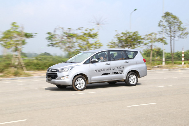 Bạn muốn mua xe ôtô, nên mua bây giờ hay tiếp tục chờ đợi? ảnh 2