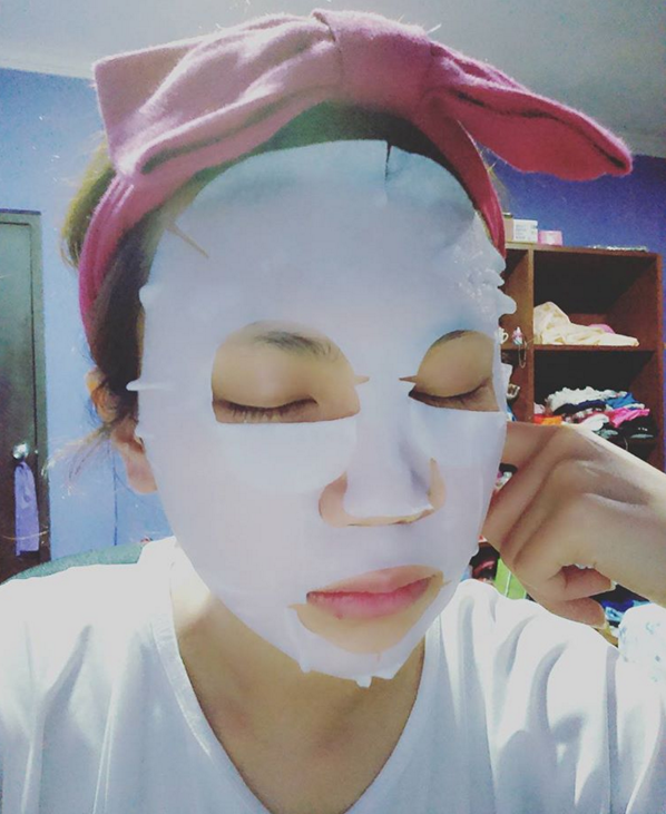 Mặt nạ giấy từ mật ong: Vừa làm đẹp, vừa không lo rét mướt ảnh 4