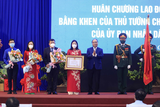 TP.HCM: Chủ tịch nước trao Huân chương Lao động tặng huyện Củ Chi ảnh 1