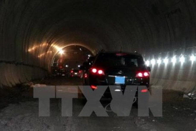 Đào thông hầm Cù Mông nối 2 tỉnh Bình Định và Phú Yên ảnh 1