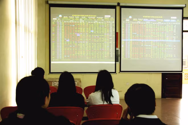 MSCI:Chứng khoán Việt Nam vẫn giữ nguyên hạng thị trường cận biên ảnh 1