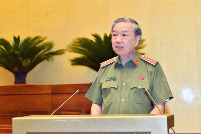 Quốc hội khóa XV: Tạo thuận lợi hơn nữa trong chính sách thị thực ảnh 2