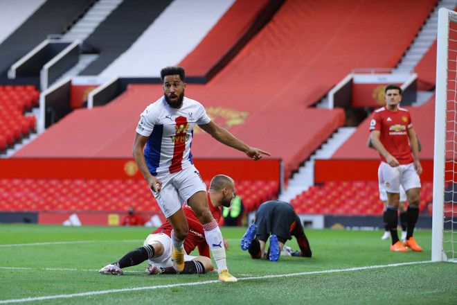 Tân binh Van de Beek ghi bàn, M.U vẫn thua thảm tại Old Trafford ảnh 1