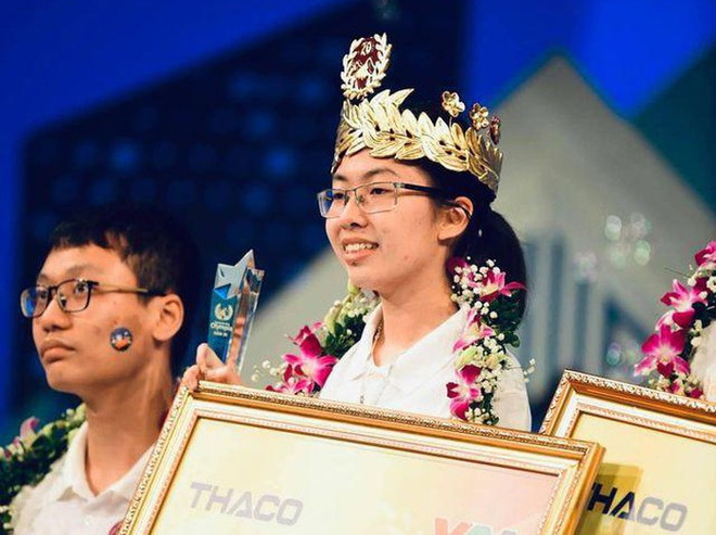 Nữ sinh Ninh Bình chia sẻ cảm xúc khi vô địch Đường lên Đỉnh Olympia ảnh 1