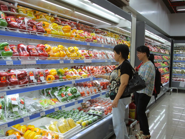 (Ảnh minh họa: Phương Vy/TTXVN) CPI bình quân 6 tháng đầu năm 2017 tăng 4,15% so với cùng kỳ ảnh 1