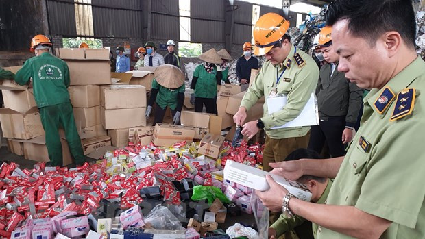 Hoàn thiện hành lang pháp lý thích ứng thị trường hội nhập ảnh 2