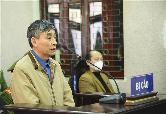 Xử cựu Giám đốc Sở Giáo dục và Đào tạo tỉnh Điện Biên cùng đồng phạm ảnh 1