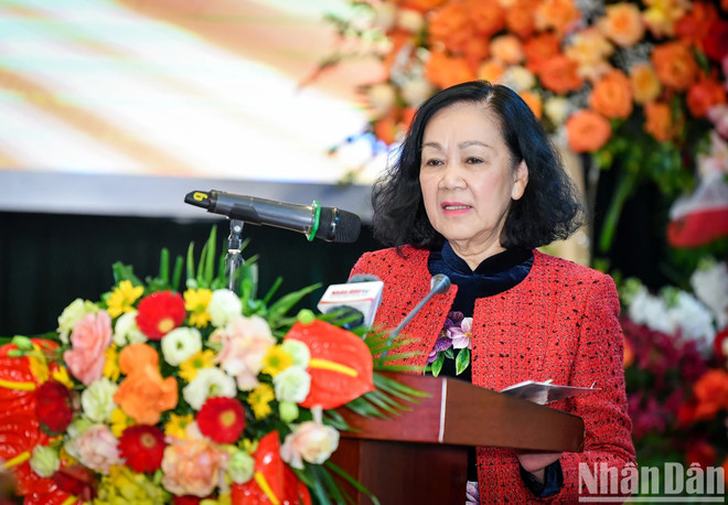 Bà Trương Thị Mai, Ủy viên Bộ Chính trị, Thường trực Ban Bí thư Trung ương Đảng, Trưởng Ban Tổ chức Trung ương phát biểu tại lễ kỷ niệm. (Nguồn: Báo Nhân dân) bao-nhan-dan-27-2.jpg