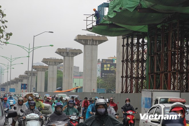 Hà Nội: Yêu cầu xử lý các đơn vị thi công không tuân thủ quy định ảnh 1