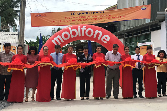 MobiFone khánh thành tuyến đường an sinh xã hội tại Bến Tre ảnh 1
