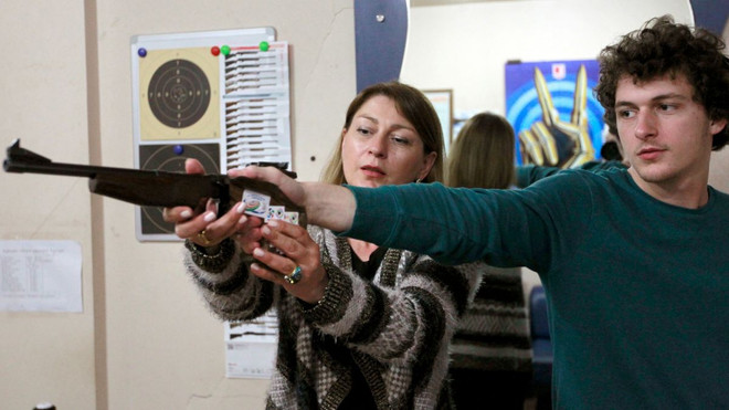 Olympic 2016: Lần đầu tiên một cặp mẹ-con tranh tài môn bắn súng ảnh 1