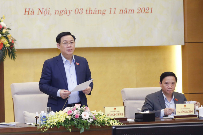 Chủ tịch Quốc hội chủ trì Phiên họp hoàn thiện cơ chế bảo vệ Hiến pháp ảnh 1