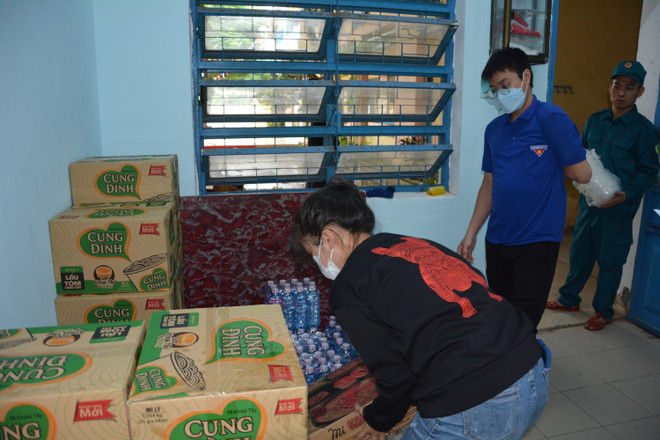 Bão số 4-Noru: Đà Nẵng khẩn trương di dời dân ở khu vực nguy hiểm ảnh 2