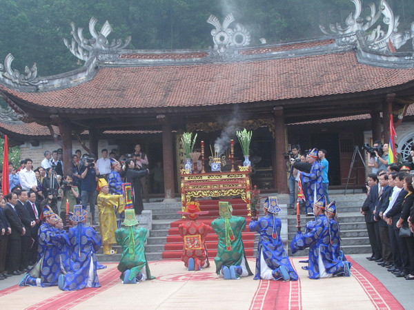 Triển khai lắp đặt hệ thống camera tại Khu Di tích lịch sử Đền Hùng ảnh 1