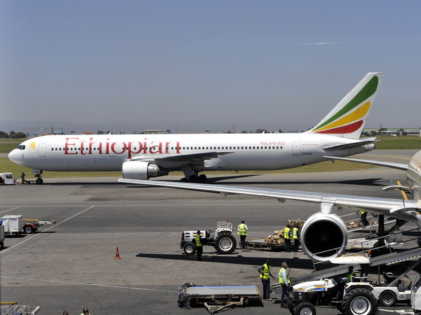 Lý do nào khiến châu Phi thất thoát tới 80 tỷ USD mỗi năm? ảnh 1