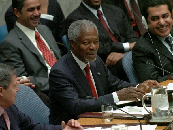 Trụ sở LHQ tại Geneva treo cờ rủ để tưởng nhớ ông Kofi Annan ảnh 1