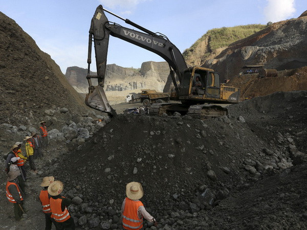 Thượng nghị sỹ Mỹ đề xuất biện pháp trừng phạt mới chống Nga ảnh 1