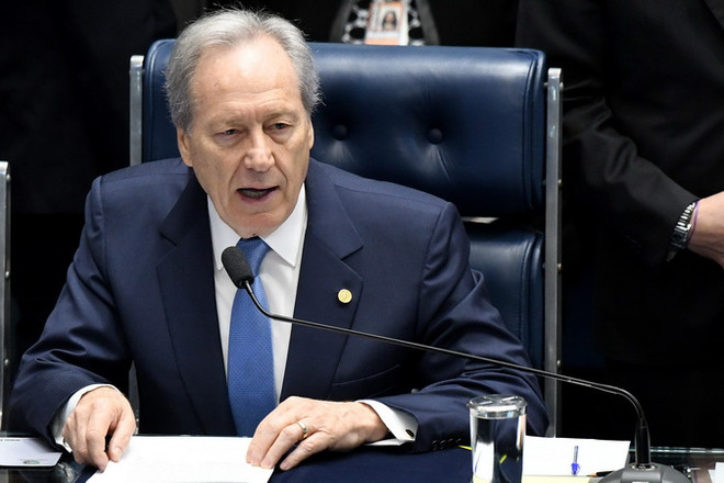 Thượng viện Brazil nhất trí mở phiên tòa luận tội Tổng thống Rousseff ảnh 1