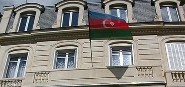 Đại sứ quán Azerbaijan tại Tehran đã ngừng hoàn toàn hoạt động ảnh 1