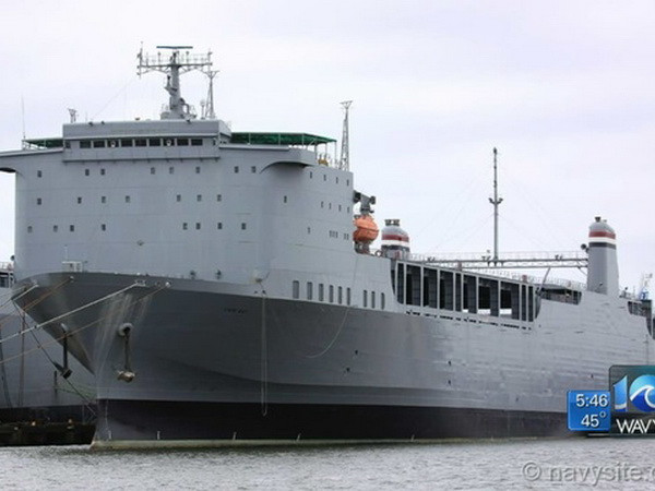 Cận cảnh tàu đặc dụng Mỹ xử lý vũ khí hóa học của Syria ảnh 2