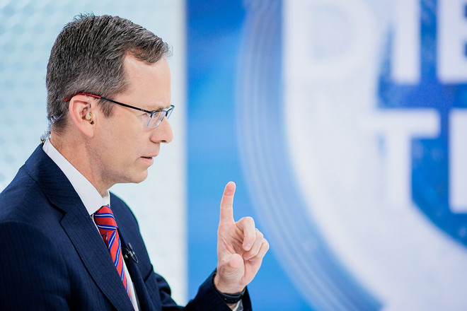 Ông Rick Waters, Điều phối viên các vấn đề Trung Quốc của Bộ Ngoại giao Mỹ. (Nguồn: Baltics News) Mỹ bác bỏ các sáng kiến an ninh và phát triển toàn cầu của Trung Quốc ảnh 1