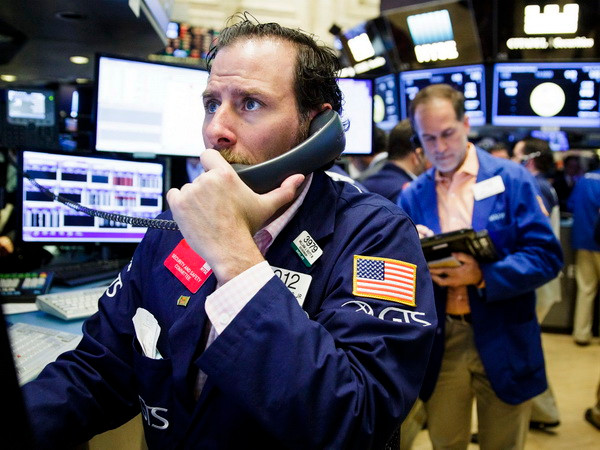 Phố Wall đảo chiều đi lên sau chuỗi giảm 5 phiên liên tiếp ảnh 1