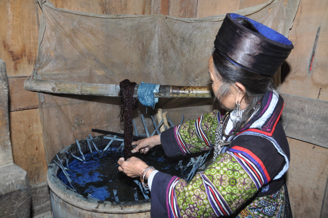 ttxvn tho cam Sa Pa_nhuom cham_resize.jpg