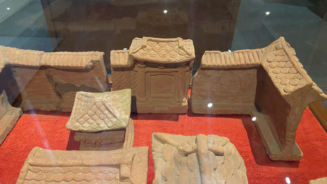 Mô hình nhà thời Trần - Bảo vật quý hiếm về kiến trúc của người xưa ảnh 4