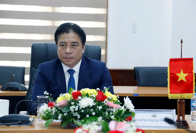Nguyễn Khắc Toàn, Phó Bí thư Thường trực Tỉnh ủy, Chủ tịch HĐND tỉnh Khánh Hòa phát biểu tại cuộc hội đàm. (Ảnh: Phạm Kiên/TTXVN) khanh hoa hoi dam.jpg