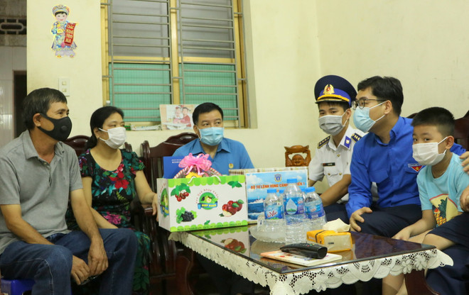 Dịch COVID-19: Gói ghém niềm riêng, dành yêu thương cho Đà Nẵng ảnh 2