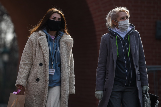 Liên hợp quốc kêu gọi bảo vệ phụ nữ trong cuộc chiến chống COVID-19 ảnh 1