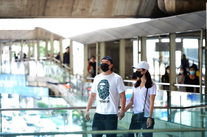 Nhiều nước mạnh tay xử nghiêm những kẻ vi phạm quy định chống dịch ảnh 1